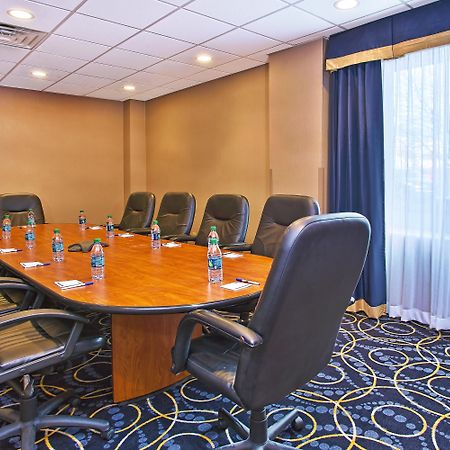 Holiday Inn Express And Suites Pittsburgh West Mifflin By Ihg מראה חיצוני תמונה