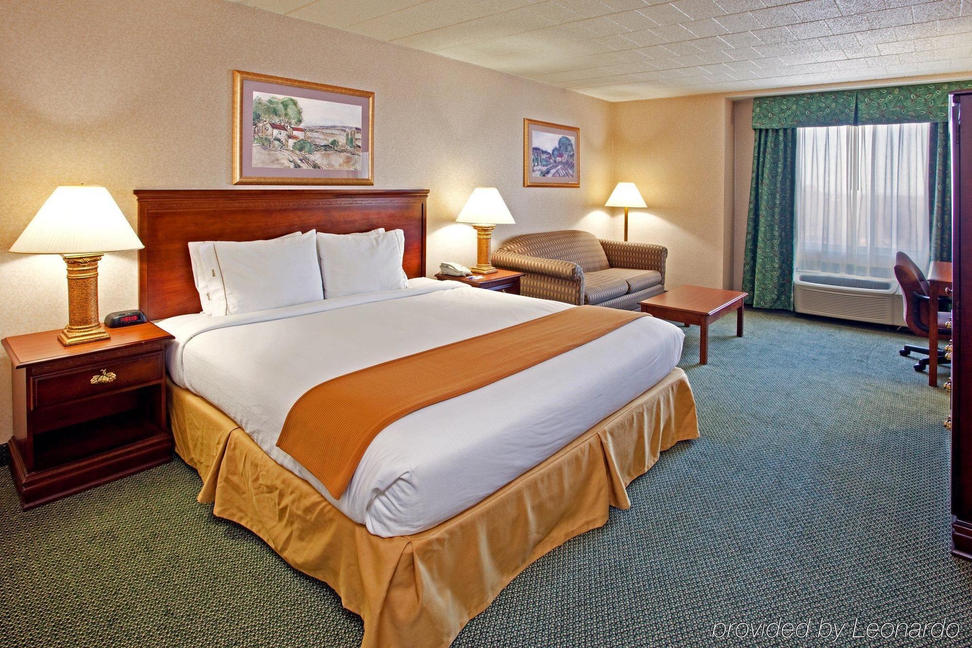 Holiday Inn Express And Suites Pittsburgh West Mifflin, An Ihg Hotel מראה חיצוני תמונה