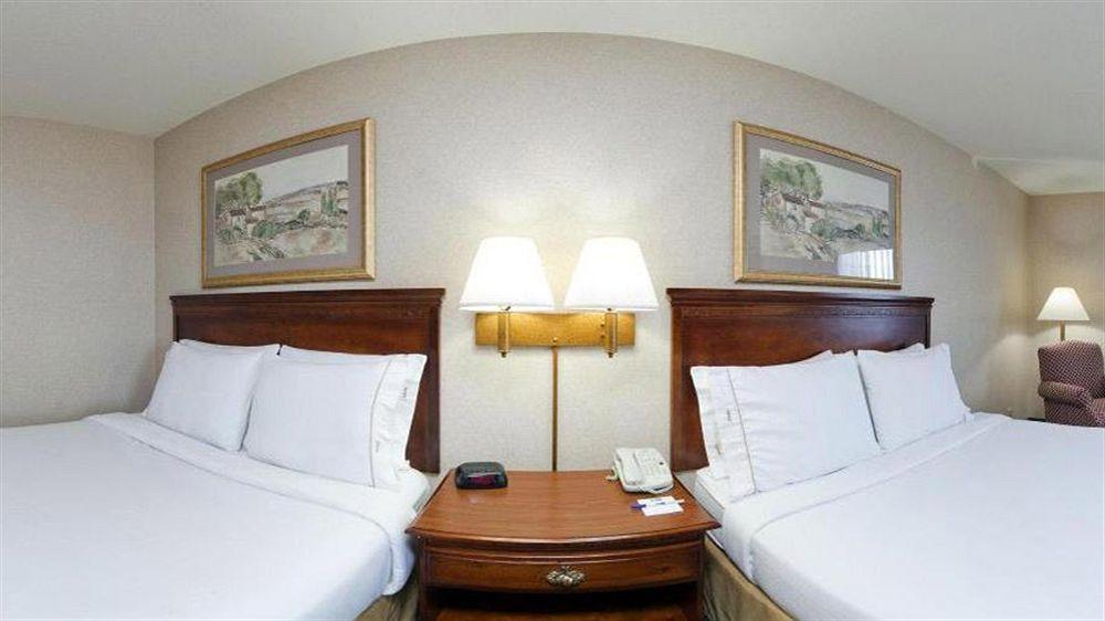 Holiday Inn Express And Suites Pittsburgh West Mifflin By Ihg מראה חיצוני תמונה